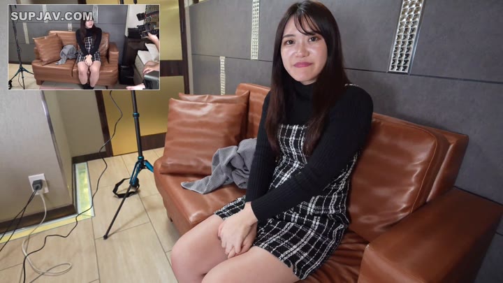 Phỏng vấn cô gái trẻ 22 tuổi lần đầu quay phim sex